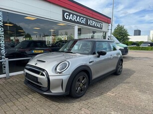 MINI Mini Electric Essential 33 kWh (bj 2023, automaat)