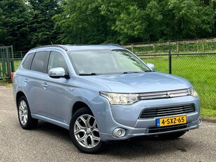 Mitsubishi Outlander 2.0 PHEV Instyle /Xenon/Pano/Airco/Trekhaak/