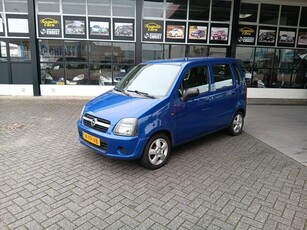 Opel Agila 1.2-16V Maxx