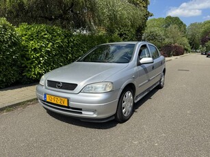 Opel Astra 1.6-16V GL (bj 2000)