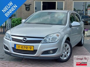 Opel Astra 1.6 Cosmo Leer PDC Trekhaak Navi NAP