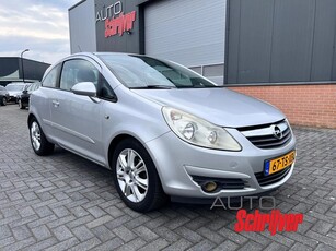 Opel Corsa 1.2-16V Cosmo (bj 2007)