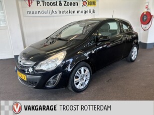 Opel Corsa 1.4-16V Cosmo Cruise control Navigatie