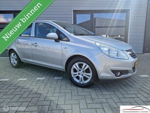 Opel Corsa 1.4-16V Edition AIRCO CRUISE NAP!