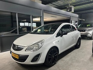 Opel CorsaNieuwe APK 3 DRS Zwart dak (bj 2012)