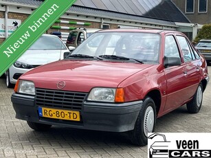 Opel Kadett 1.6D GL