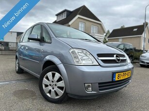 Opel Meriva 1.4-16V Cosmo (bj 2004)