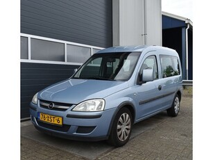 Opel Combo tour 1.6 Njoy