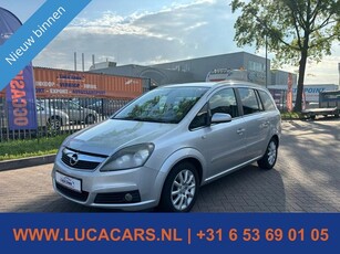 Opel Zafira 1.8 Cosmo 2X SLEUTEL + BOEKJES 7 PERSOONS