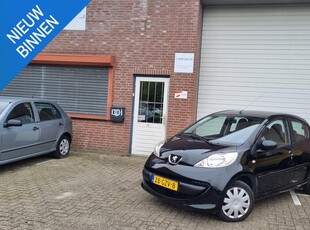 Peugeot 107 1.0-12V XS NAP 1e eigenaar Airco APK