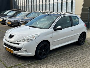 Peugeot 206 + 1.4 XS 2011 airco! cruise control!