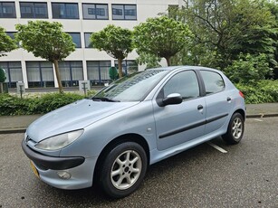 Peugeot 206 1.6-16V Lage KM/5Deurs