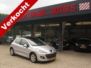 Peugeot 207 1.4 VTi XS zeer mooi en lux met trekhaak apk