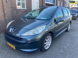 Peugeot 207 SW 1.6 HDI X-line Bj 2008, Airci, Panoramadak