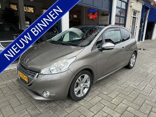 Peugeot 208 1.4 VTi Allure NL AUTO/PANO/NAVI