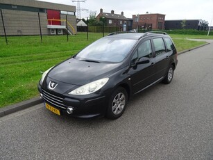 Peugeot 307 Break 1.6-16V Premium