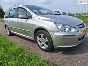 Peugeot 307 SW 2.0 16V Premium