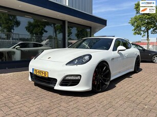 Porsche Panamera 3.0 D GTS Dak Softclose Chrono