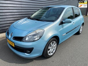 Renault Clio 1.2 TCE Rip Curl Zeer Nette Auto NIEUWE APK!