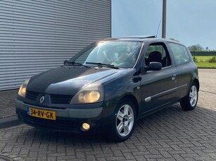 Renault Clio 1.4-16V Automaat Airco 140dkm Nap LEES