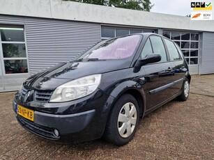 Renault Scénic 1.6-16V Privilège Comfort