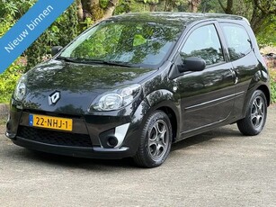 Renault Twingo 1.2-16V Authentique Dealer ond airco mooie