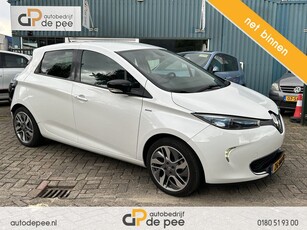 Renault ZOE R110 Limited ZE40 300km (gaat nog €2000 subsidie af) GARANTIE/KOOPACCU/LEDER/CARPLAY/CLIMA/CRUISE/NAVI/STOELVERW. rijklaarprijs!