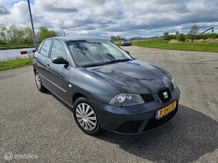 Seat Ibiza 1.4-16V Reference