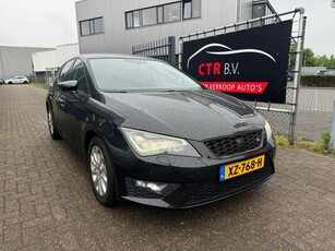 Seat Leon 2.0 TDI FR Dynamic (bj 2014) XENONNAVLED!