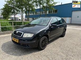 Skoda Fabia Combi 1.4-16V Ambiente Stuurbekrachtiging!