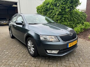 Skoda Octavia Combi 1.2 TSI Ambition Business (bj 10-2014)