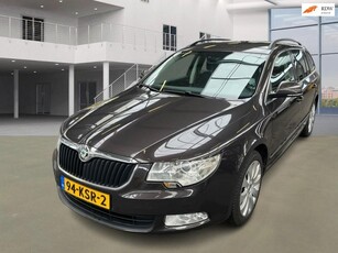 Skoda Superb Combi 1.4 TSI Business Line AIRCO NAVI CRUISE 2 X SLEUTELS TREKHAAK