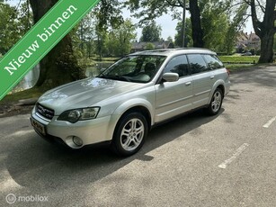 Subaru Outback 2.5i