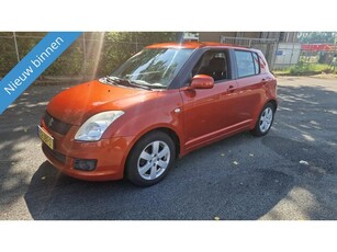 Suzuki Swift 1.3 Shogun NETTE AUTO RIJD EN SCHAKELT GOED