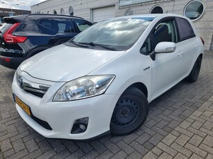 Toyota Auris 1.8 Full Hybrid Aspiration (bj 2011)