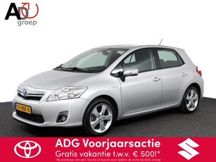 Toyota Auris 1.8 Full Hybrid Dynamic