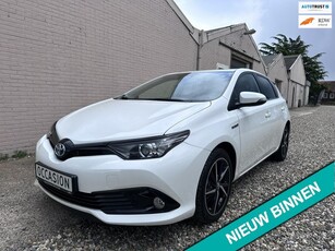 Toyota Auris 1.8 Hybrid Dynamic Climate Navi Cruise APK