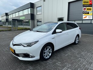 Toyota Auris Touring Sports 1.8 Hybrid Lease pro