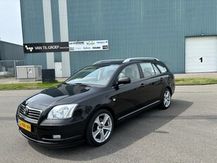 Toyota Avensis wagon 2.0 VVTi Executive 150 PK.