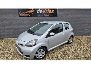 Toyota Aygo 1.0-12V Dynamic Blue **AIRCO-APK-ELEKTR.RAMEN**