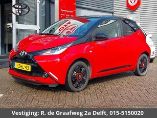 Toyota Aygo 1.0 VVT-i Bi-Tone Sport Airco Lichtmetalen