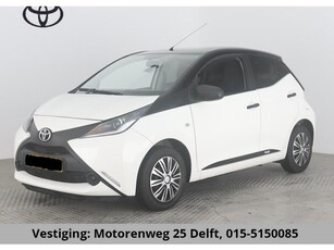 Toyota Aygo 1.0 VVT-i BLACK& WHITE 5 DRS AIRCO Garantie