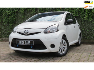 Toyota Aygo 1.0 VVT-i Airco 5Deurs December2013 NW APK Elektrische Ramen