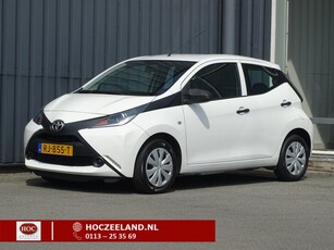 Toyota Aygo 1.0 VVT-i x-fun Airco Bluetooth (bj 2017)