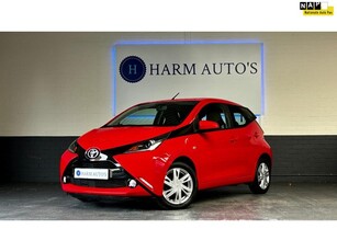 Toyota Aygo 1.0 VVT-i x-play 69pk AUTOMAAT/CAM/LED/Airco