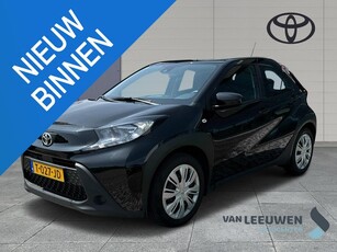 Toyota Aygo X 1.0 VVT-i MT play