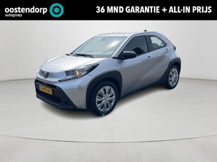 Toyota Aygo X 1.0 VVT-i MT play Apple CarPlay/Android