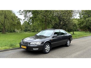 Toyota Camry VERKOCHT-Your Classic Car. (bj 2001)