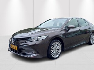 Toyota Camry 2.5 Hybrid Executive / Lederen bekleding / Navi