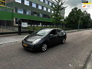 Toyota Prius 1.5 VVT-i Tech Edition Clima.Navi.Camera.Leder